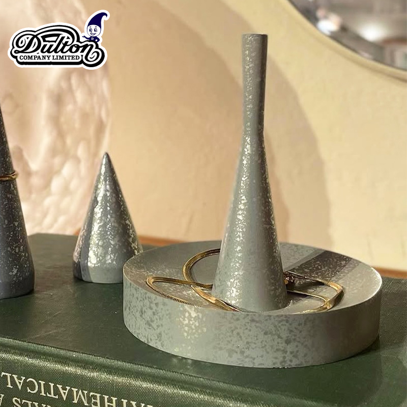 ■ダルトン■　The ring holder with tray