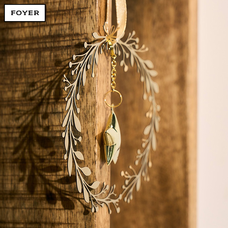 ■FOYER（ホワイエ）■■クリスマスグッズ■■2026X'mas　新作■　SN メタルオーナメントスターリース　ゴールド