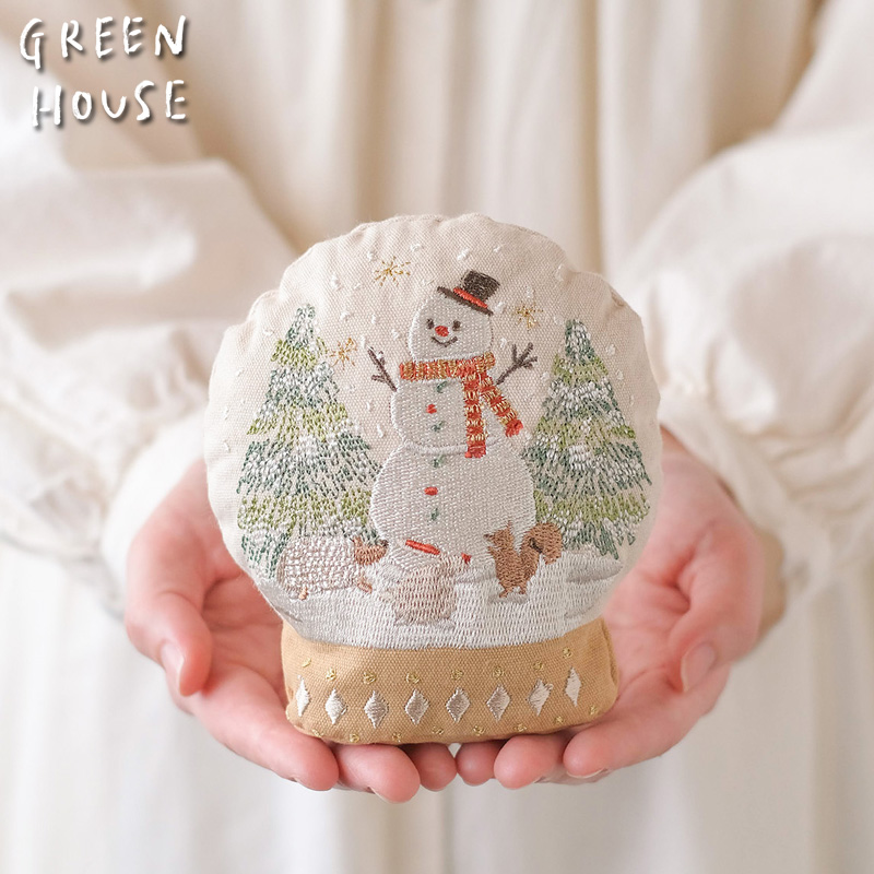 ■GREEN HOUSE(グリーンハウス）■■2025X'mas　先行予約■　刺繍オーナメント　スノードーム