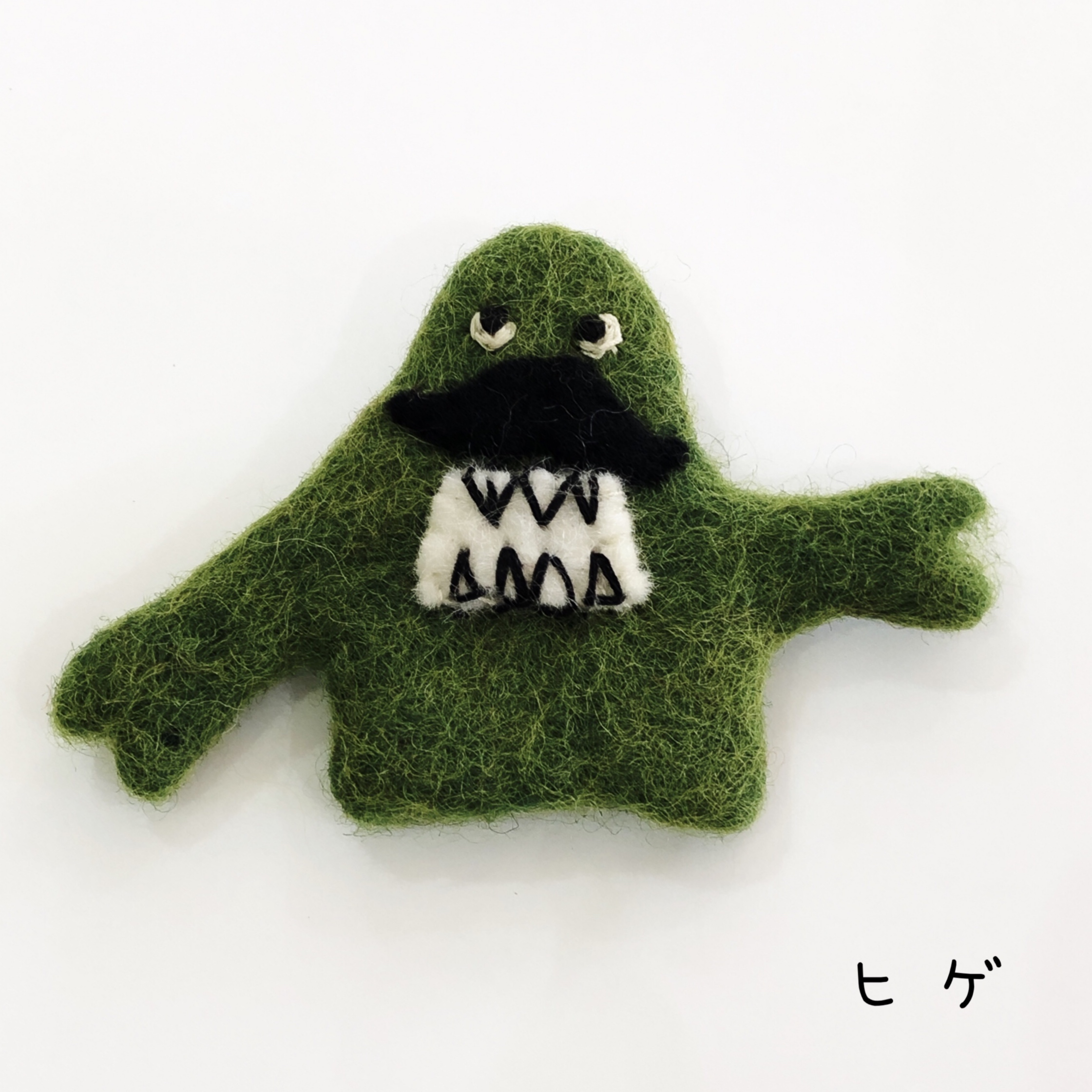 ■SPES（スペース）■■2026AW　新作■　ドンドンふえるとFRIENDS　パペットバッジ　ヒゲ