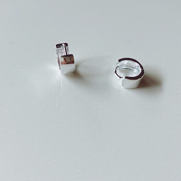 ■SPES（スペース）■■2026AW　新作■　【Silver 925】　ミニフープピアス